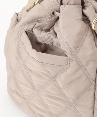 23区 キルティングショルダーバッグ ブラウン系