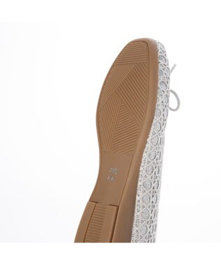 ing <ing>リラックスバレエシューズ シルバーカタオシ