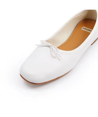 APOM バレリーナ15 ホワイト