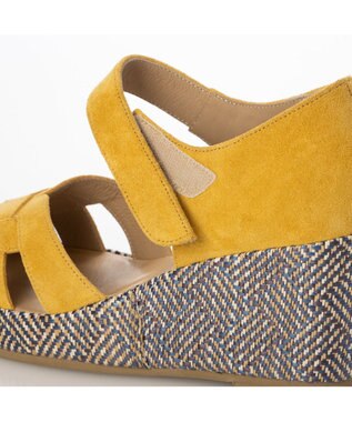 MODE ET JACOMO <D'ICI>カットワークストラップサンダル イエロースエード