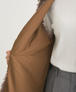 Green Parks シープライクファーベスト Gray Beige