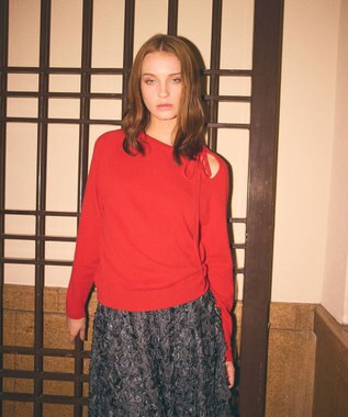 GRACE CONTINENTAL ボウタイカシミヤトップ レッド