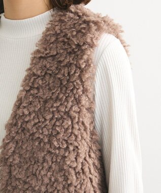 Green Parks シープライクファーベスト Gray Beige