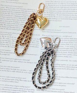 Phoebe スウェードチェーンハートバッグチャーム　ブラック　シルバー ブラック