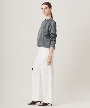 ICB L 【洗える】サテンボンディング クルーネックプルオーバー チャコール系