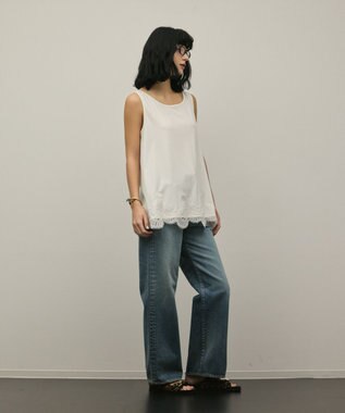 GRACE CONTINENTAL ヘムレースカットトップ ホワイト