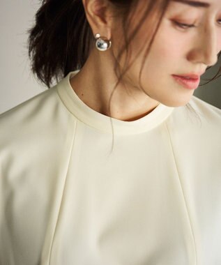 #Newans 〈亀恭子さんコラボ〉パネルタックAラインブラウス オフ