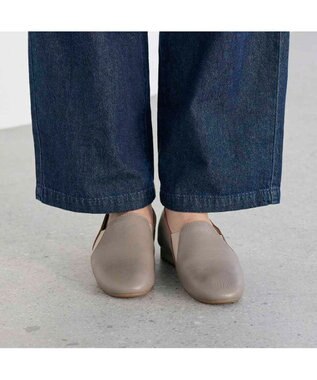 ing <ing>【WEB限定】スリッポンシューズ ベージュ