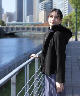 Tiaclasse エコファー付きフードショートコート ブラック