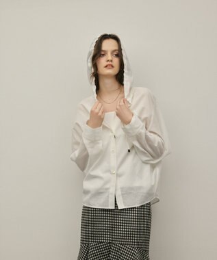 GRACE CONTINENTAL フードシャツ ホワイト