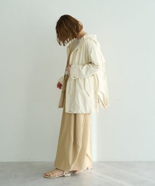 YECCA VECCA [撥水/花粉ガード]ミドル丈マウンテンパーカー Ivory