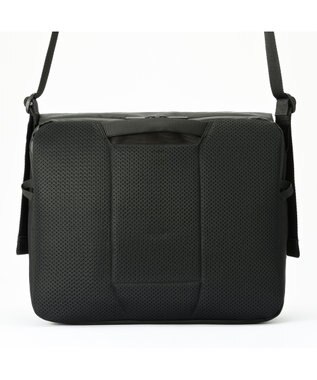 ACE BAGS & LUGGAGE ace. ラグレンティスクロスX ショルダーバッグ A4/13.3インチPC収納 高強度 高撥水 軽量 20067 エース ブラック