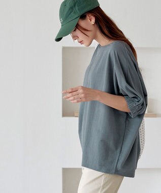 Tiaclasse 【接触冷感】袖ギャザードルマンプルオーバー ブルーグレー