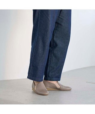 ing <ing>【WEB限定】スリッポンシューズ ベージュ