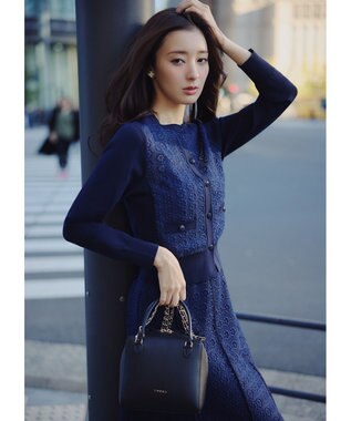 TOCCA ECLAT CARRE LEATHERBAG レザーバッグ ブラック系