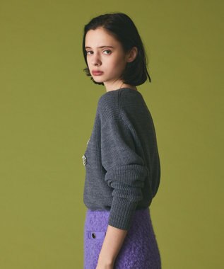 GRACE CONTINENTAL ビジューロゴニットトップ グレー