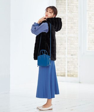 Tiaclasse 【2WAY】着回し自由のリバーシブルキルトフェイクファーベスト ブラック