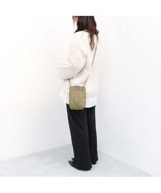 UNBILLION cachecache ナイロンキルティングスマホショルダー カーキ