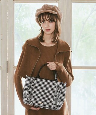 Maison de FLEUR 2Way千鳥柄フリルトートMバッグ Black