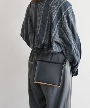 TIDEWAY ARUROG BOX MINI ショルダーバッグ ブラック