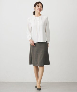 J.PRESS LADIES ヌーディスバックサテン ブラウス アイボリー系