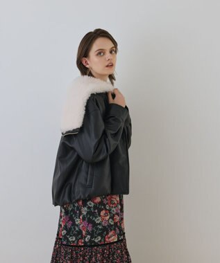 GRACE CONTINENTAL フェイクレザーボンバージャケット ブラック