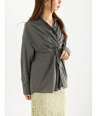 Te chichi ツイストデザインシャツ《2025Autumn catalog vol.2 item》