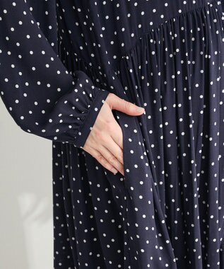 Green Parks スキッパーギャザーワンピース Dot