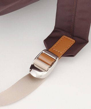 LA BAGAGERIE トライアングルリュックサック ワイン