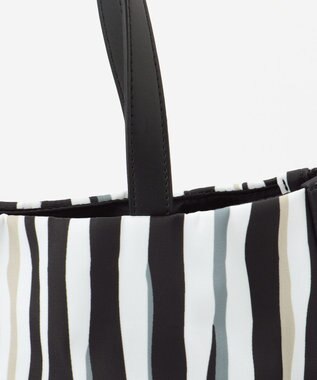 Y'SACCS 【ムック本掲載】ドローイングストライプ　トートバッグ ブラック