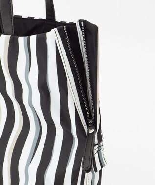 Y'SACCS 【ムック本掲載】ドローイングストライプ　トートバッグ ブラック