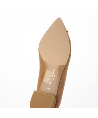 MODE ET JACOMO <MODE ET JACOMO>ポインテッドトゥバックルパンプス キャメルスエード