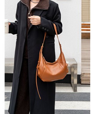 style code 【ペットボトル収納可能】[Lyrss/リルス] 牛革 ショルダーバッグ キャメル