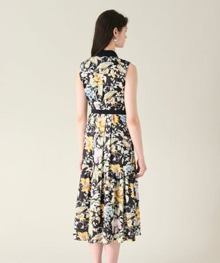 GRACE CONTINENTAL ボタニカルプリントワンピース ブラック