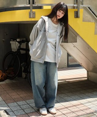 WEGO 【25年秋冬新作/ユニセックス着用ITEM/SMLサイズ展開】グラフィックロゴダブルZIPパーカー グレーその他