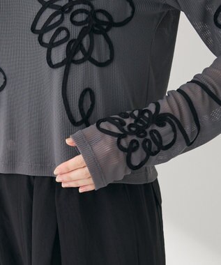 Green Parks ・ＥＬＥＮＣＡＲＥ　ＤＵＥ　コード刺繍シアーロンＴ Charcoal Gray