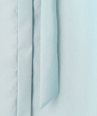 ICB 【接触冷感・速乾・洗える】シルキーツイル デザインブラウス スカイブルー系