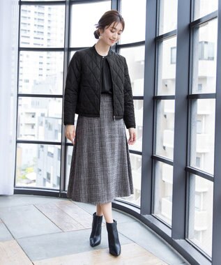 Tiaclasse L コンパクトなシルエットのキルティングショートコート ブラック