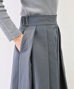 muuc トリプルクロス タックフレアスカート｜軽くてふっくらした三重織り生地・セットアップ可能 グレー