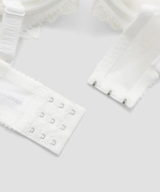 San-ai Resort（三愛水着楽園） 【エレガントコレクションPremium2312】単品ブラHIカップ ホワイト