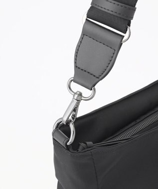 Y'SACCS ツイルナイロン　カーブショルダー　Mサイズ ブラック