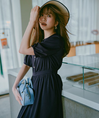 ANY SIS 【接触冷感・吸水速乾・UVケア】エアリードレープスムース ワンピース ネイビー