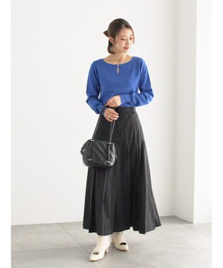 Te chichi スクエアチャームキーネックプルオーバー ブルー