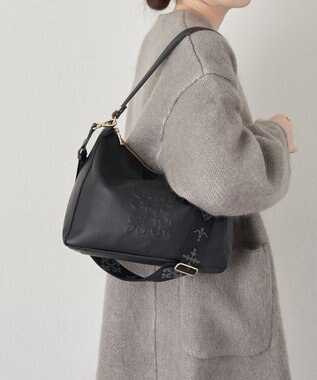 russet エンボスモノグラム2WAYショルダーバッグ(CE-1692) Black