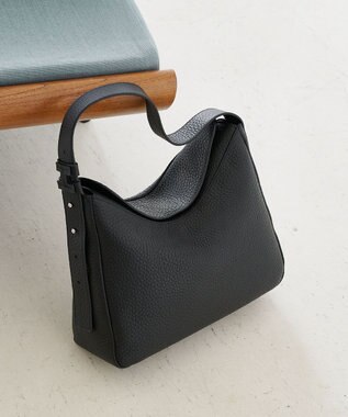 IACUCCI ≪予約≫スウォーノ L ALCE ブラック