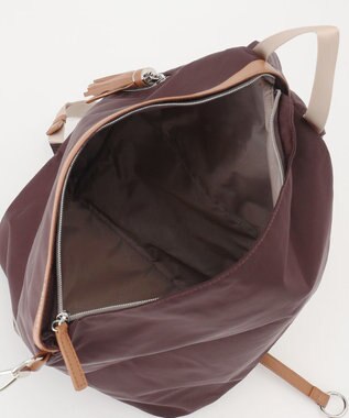 LA BAGAGERIE トライアングルリュックサック ワイン