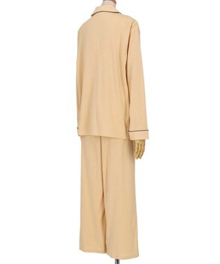 une nana cool 【綿100％】フライスパジャマ　ＭＡＤＥ　ＷＩＴＨ　ＬＩＢＥＲＴＹ　ＦＡＢＲＩＣ YE