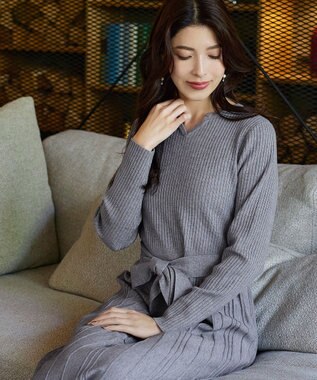 Tiaclasse 【洗える】プリーツ編みラメニットフレアワンピース グレー