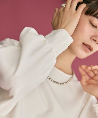 #Newans 【洗濯機可】シャーリングカフスパウダリーブラウス ホワイト