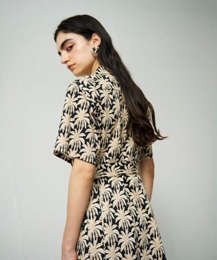 GRACE CONTINENTAL パームモチーフシャツワンピース ブラック